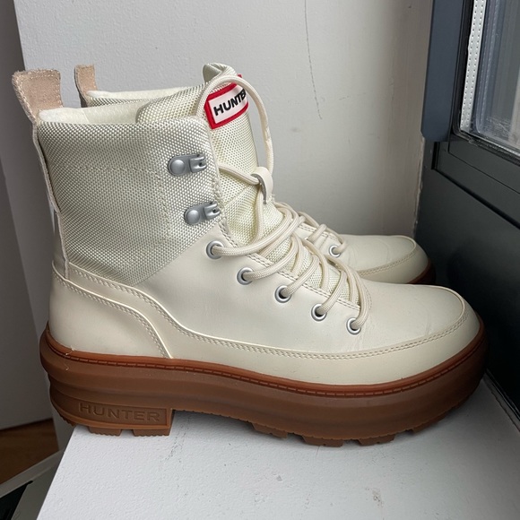 Hunter Boots Waterproof Lace Up! - Picture 1 of 9